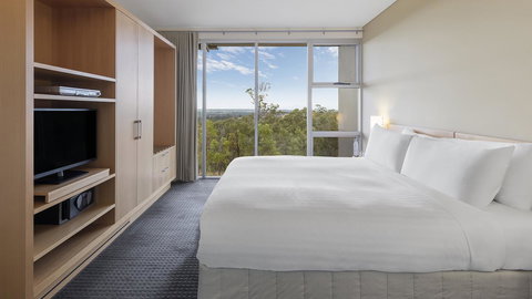 Oaks Cypress Lakes Resort - Redcliffe Tourism 6