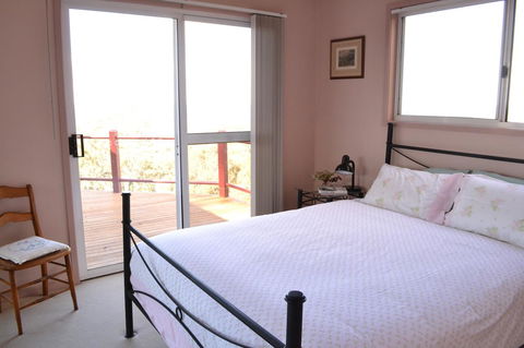 Bundle Hill Cottages - Redcliffe Tourism 27