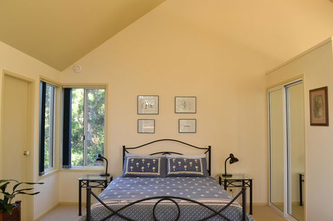 Bundle Hill Cottages - Redcliffe Tourism 39