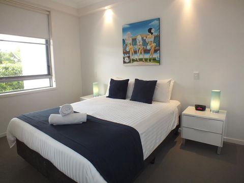 Pacific Marina Apartments - Redcliffe Tourism 29