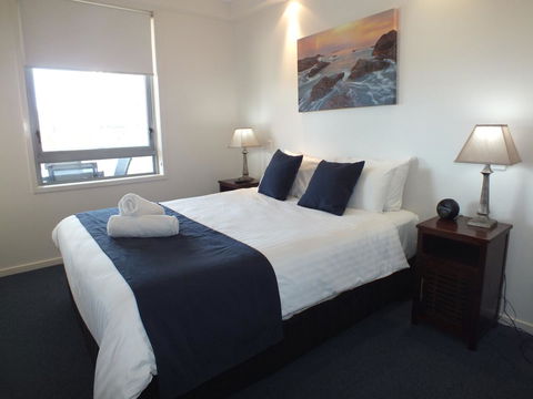 Pacific Marina Apartments - Redcliffe Tourism 41
