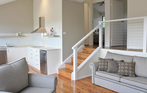 Wine Country Villas - Redcliffe Tourism 16