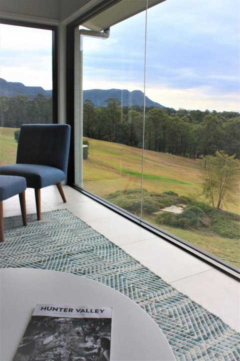 Wine Country Villas - Redcliffe Tourism 2