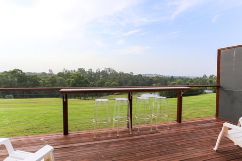 Wine Country Villas - Redcliffe Tourism 25