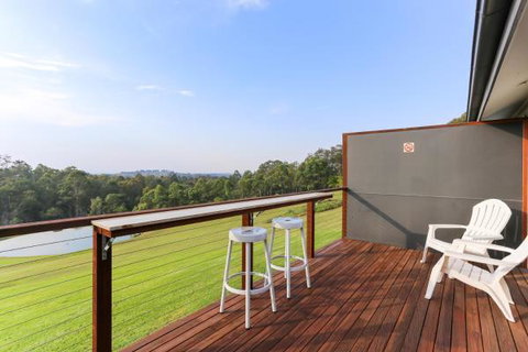 Wine Country Villas - Redcliffe Tourism 17