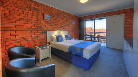 Pelican Motor Inn - Redcliffe Tourism 2