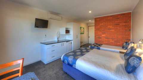 Pelican Motor Inn - Redcliffe Tourism 3