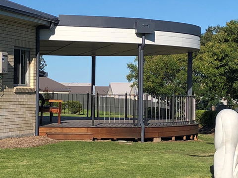 Hunter Oasis - Redcliffe Tourism 9