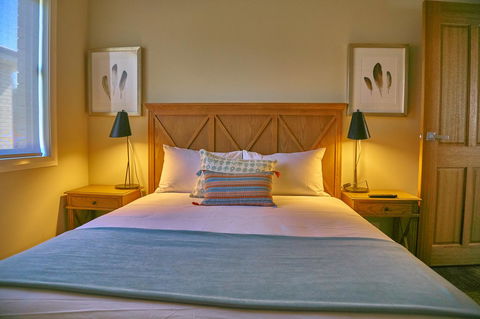 Hunter Oasis - Redcliffe Tourism 24