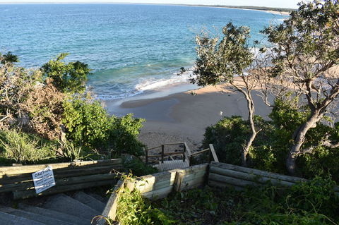 Neptune I Absolute Beachfront I Stunning Views - Redcliffe Tourism 38