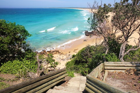 Neptune I Absolute Beachfront I Stunning Views - Redcliffe Tourism 33