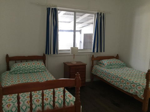 Hat Head Beach Cottage 1 - Redcliffe Tourism 11