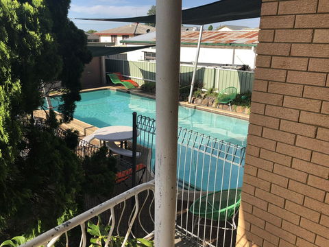 Coal D\' Vine VIEW - Cessnock NSW - Redcliffe Tourism 13