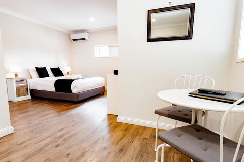 Bundanoon Country Inn Motel - Redcliffe Tourism 26