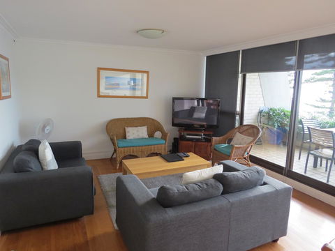 Manly Paradise Motel & Apartments - Redcliffe Tourism 25