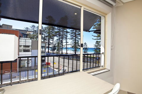 Manly Paradise Motel & Apartments - Redcliffe Tourism 10