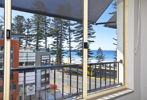 Manly Paradise Motel & Apartments - Redcliffe Tourism 12