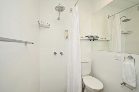 Manly Paradise Motel & Apartments - Redcliffe Tourism 11