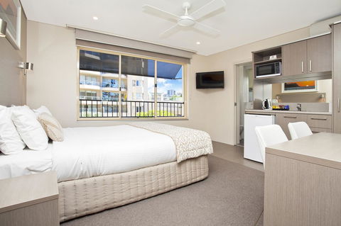 Manly Paradise Motel & Apartments - Redcliffe Tourism 14