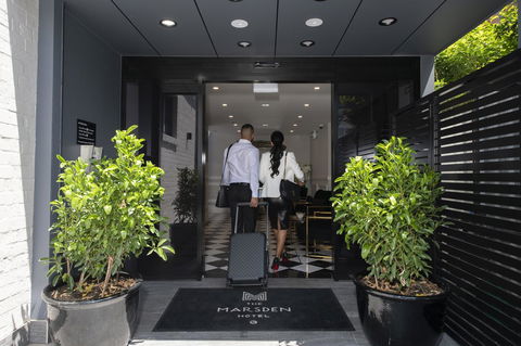 Holiday Inn & Suites - Parramatta Marsden Street, An IHG Hotel - Redcliffe Tourism 12