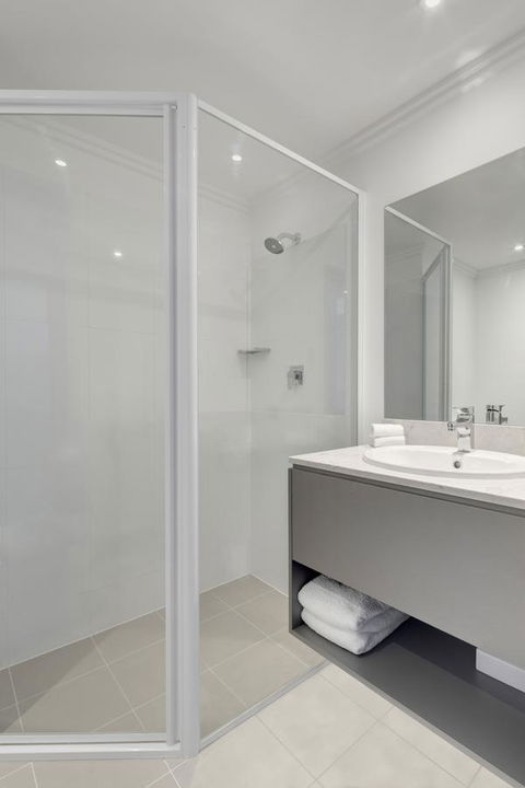 Mercure Sydney Bankstown - Redcliffe Tourism 24