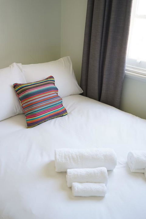 Rosehill Hotel - Redcliffe Tourism 22