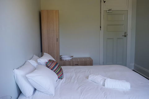 Rosehill Hotel - Redcliffe Tourism 17