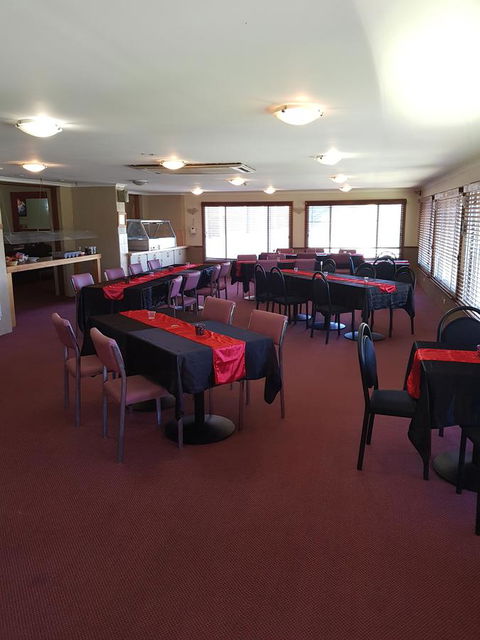 Rest Easy Motel - Redcliffe Tourism 41