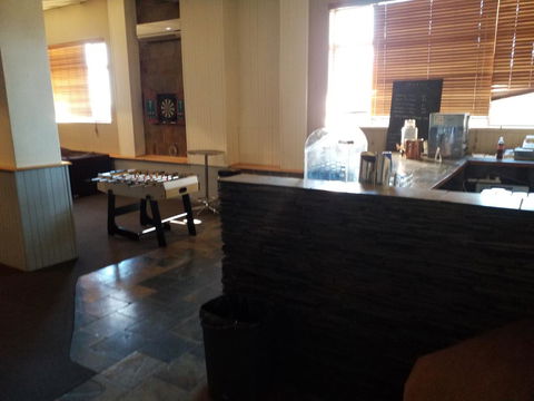 Rest Easy Motel - Redcliffe Tourism 5