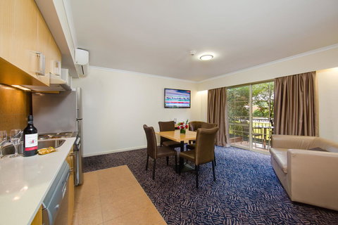 Best Western Plus Hovell Tree Inn - Redcliffe Tourism 33