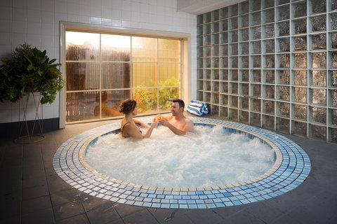 Best Western Plus Hovell Tree Inn - Redcliffe Tourism 7