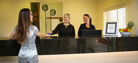 Best Western Plus Hovell Tree Inn - Redcliffe Tourism 2