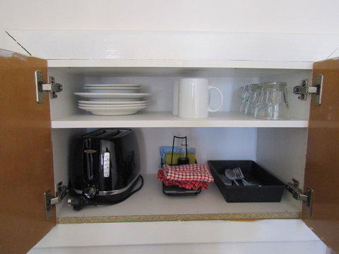 Allonville Gardens Motel - Redcliffe Tourism 14