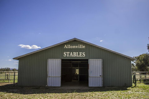 Allonville Gardens Motel - Redcliffe Tourism 30