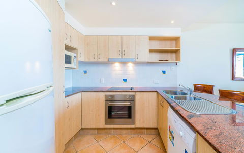 The Cove Yamba - Redcliffe Tourism 34