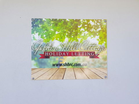 Golden Hill Cottage - Redcliffe Tourism 1