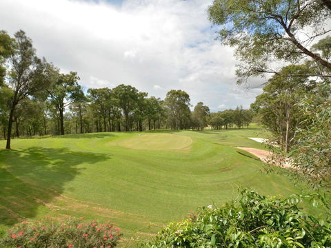 Villa 3br Margarita Villa Located Within Cypress Lakes Resort - Redcliffe Tourism 2