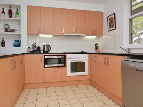 Villa 3br Margarita Villa Located Within Cypress Lakes Resort - Redcliffe Tourism 8