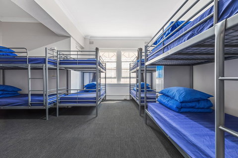 Ady's Place Backpackers, Sydney - Redcliffe Tourism 8