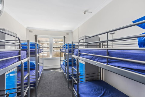 Ady's Place Backpackers, Sydney - Redcliffe Tourism 11
