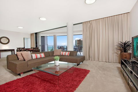 Tweed Ultima Apartments - Redcliffe Tourism 10