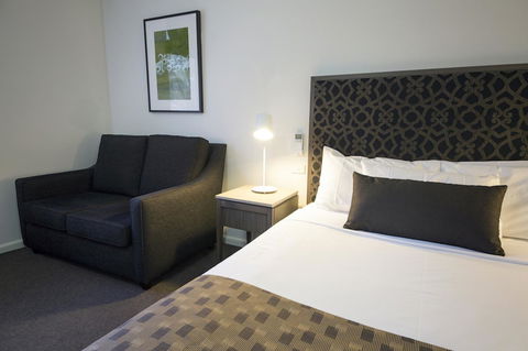 Mercure Albury - Redcliffe Tourism 1