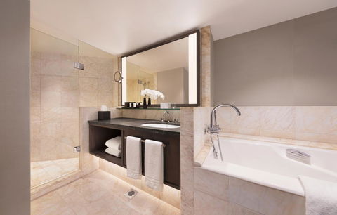 Four Seasons Hotel Sydney - Redcliffe Tourism 8