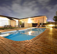 Winning Post Motor Inn - Redcliffe Tourism