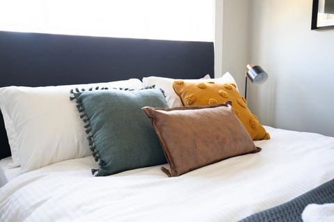 Horse And Jockey Hotel Homebush - Redcliffe Tourism 12