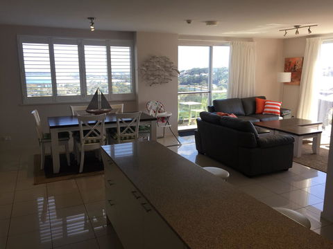 Grandview Apartments - Redcliffe Tourism 15