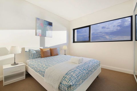 Stunning Sunset Water View 2BEDs On High Rises - Redcliffe Tourism 2
