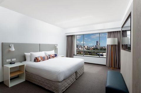 Rydges Parramatta - Redcliffe Tourism 10