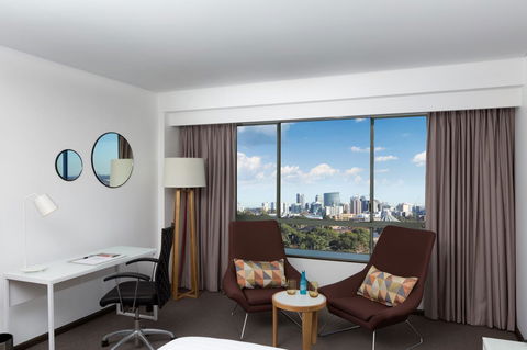 Rydges Parramatta - Redcliffe Tourism 7