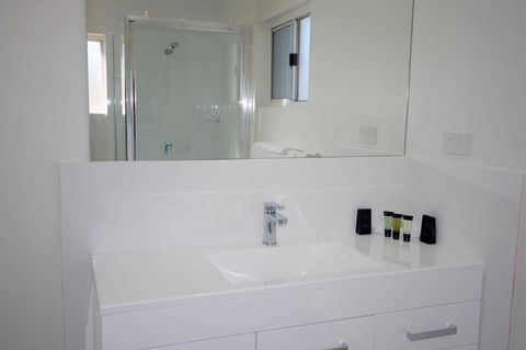 Quality Inn Ashby House Tamworth - Redcliffe Tourism 21
